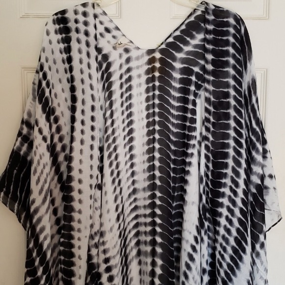 NWT Michael Stars Ruana - Picture 3 of 3